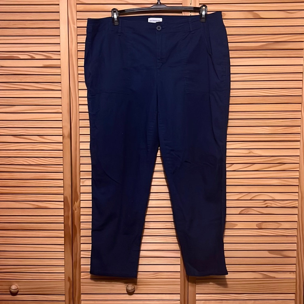 Liz Claiborne Casual Pants - 16